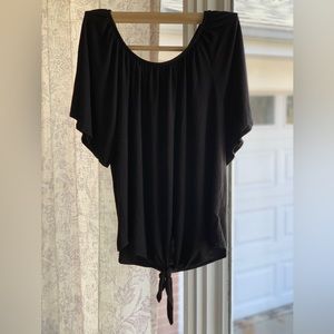 Kim & Cami Off the Shoulder Top